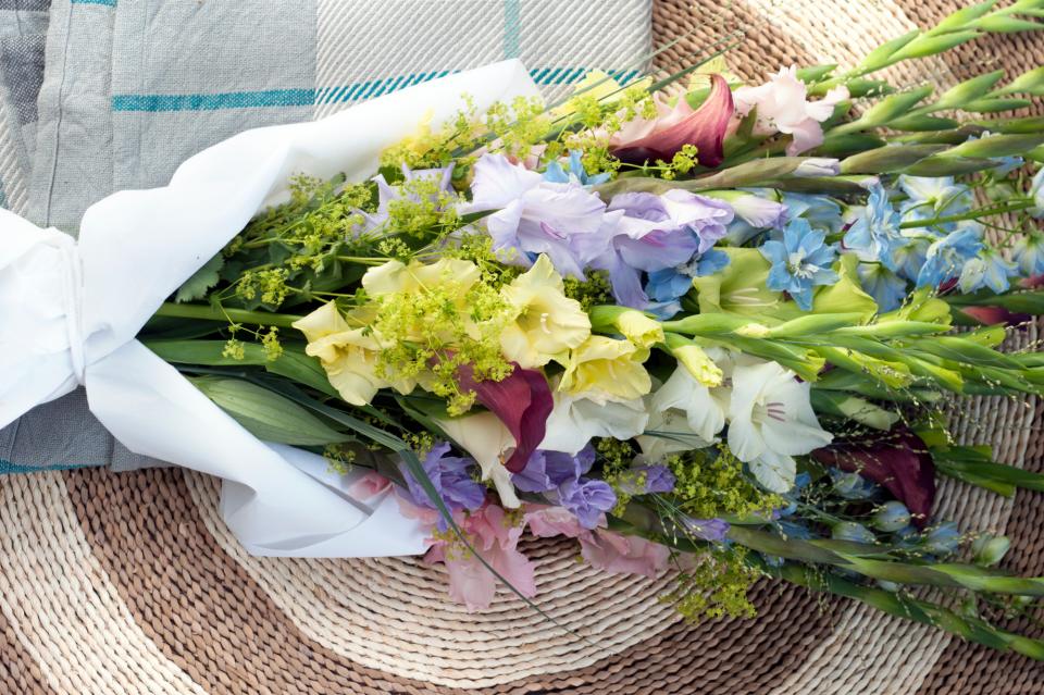 Ein bunter Strauß kreativer Floristen stellt sich vor - Tollwasblumenmachen.de