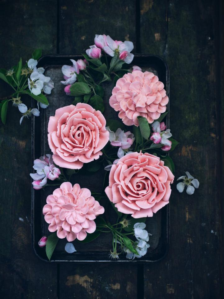 Rose cupcake by Call me Cupcake Rose cupcake by Call me Cupcake