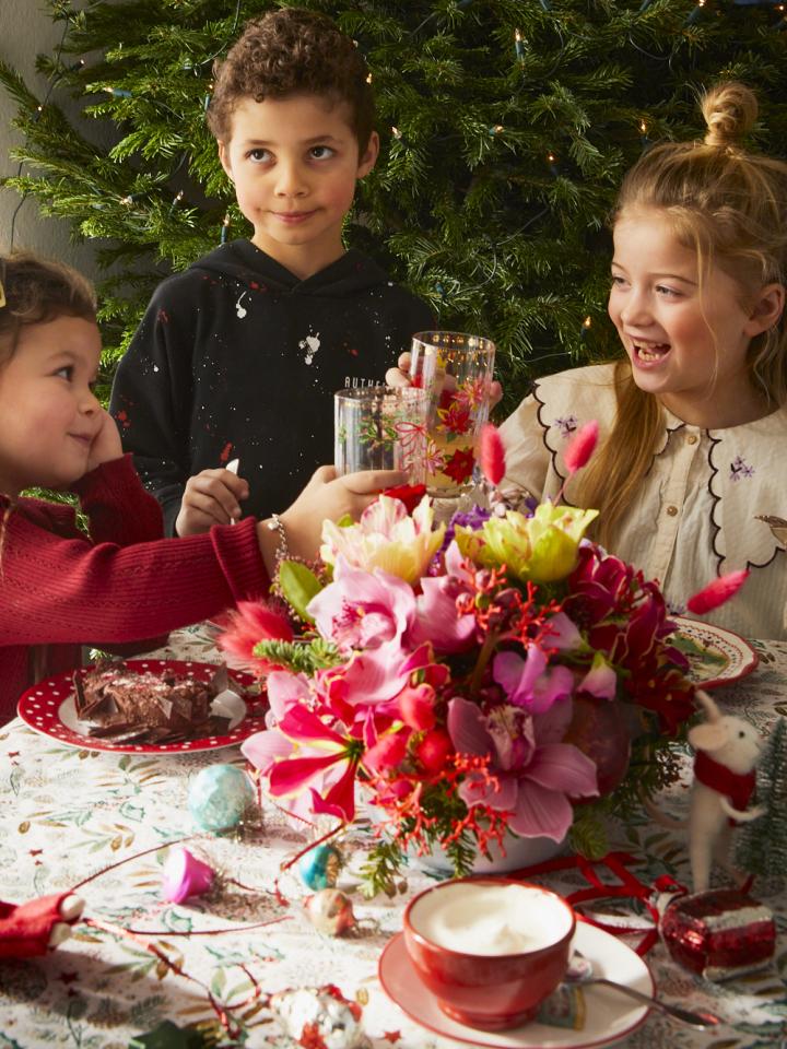 Petit centre de table floral pour enfant _Lajoiedesfleurs.fr