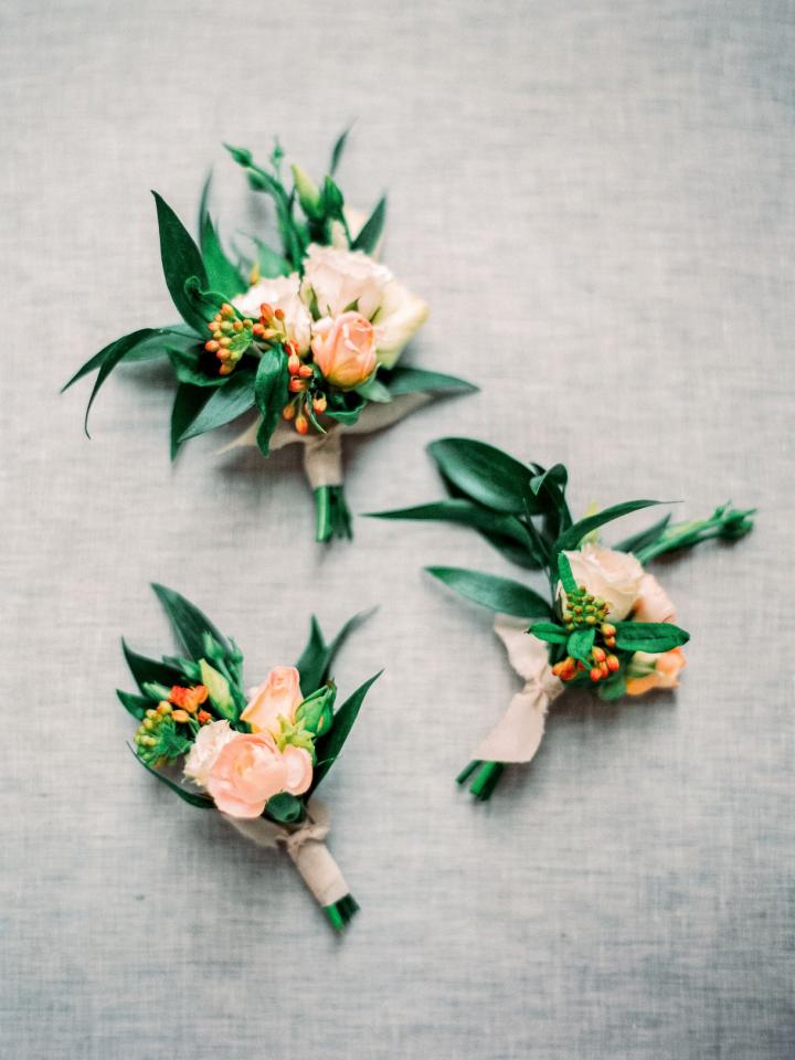 corsage zelf maken | roze corsage roos
